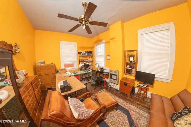 707 W 4th Street, Greenville, NC 27834