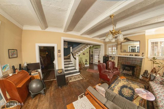 707 W 4th Street, Greenville, NC 27834