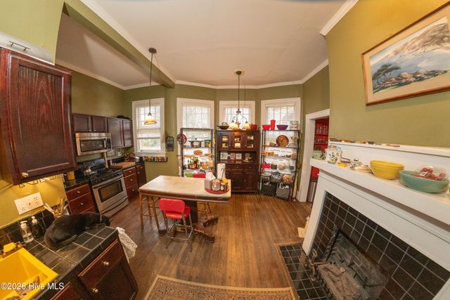 707 W 4th Street, Greenville, NC 27834