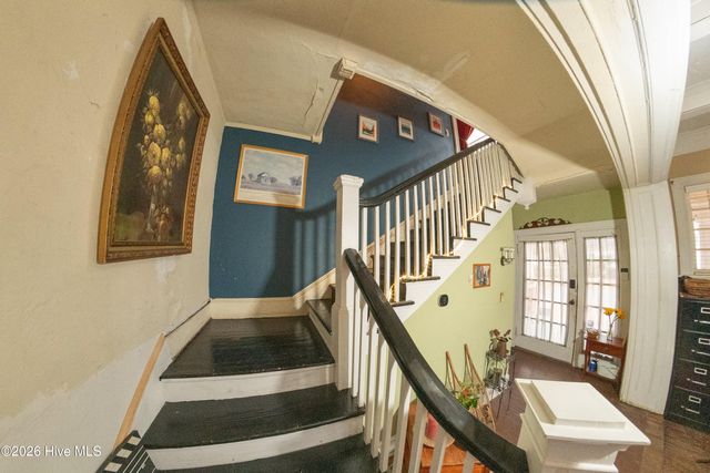 707 W 4th Street, Greenville, NC 27834