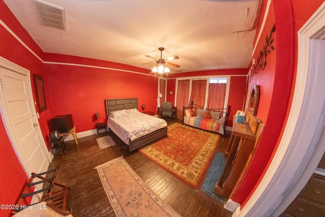 707 W 4th Street, Greenville, NC 27834