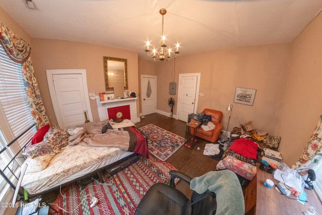 707 W 4th Street, Greenville, NC 27834