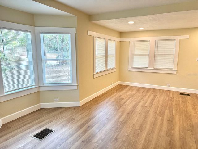 1903 E OSBORNE AVENUE, Tampa, FL 33610