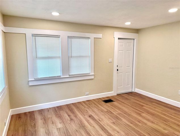 1903 E OSBORNE AVENUE, Tampa, FL 33610