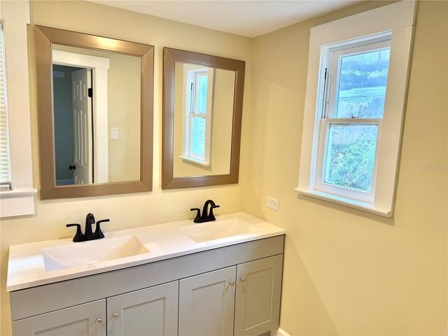 1903 E OSBORNE AVENUE, Tampa, FL 33610