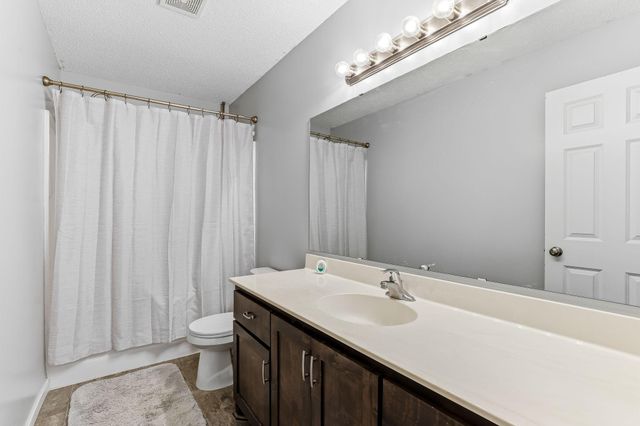 925 Highview Loop SE, Pine City, MN 55063