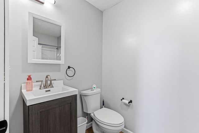 925 Highview Loop SE, Pine City, MN 55063