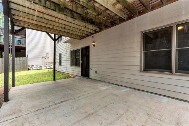 2631 Village Chase Drive, Duluth, GA 30096