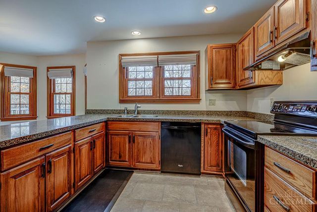 7350 Tepperwood Drive, West Chester, OH 45069