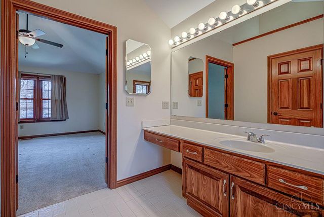 7350 Tepperwood Drive, West Chester, OH 45069