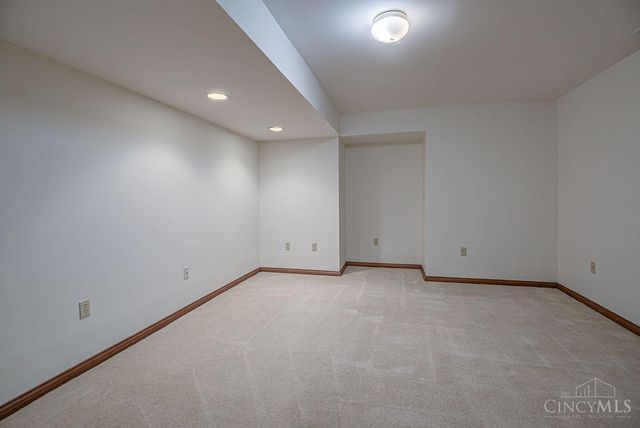 7350 Tepperwood Drive, West Chester, OH 45069