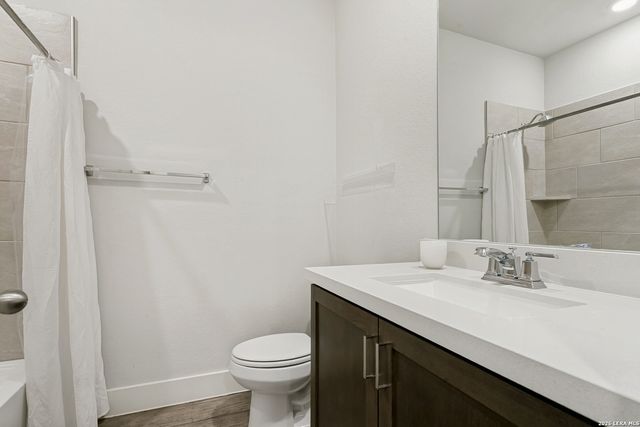 7350 Walkers Loop, Live Oak, TX 78233