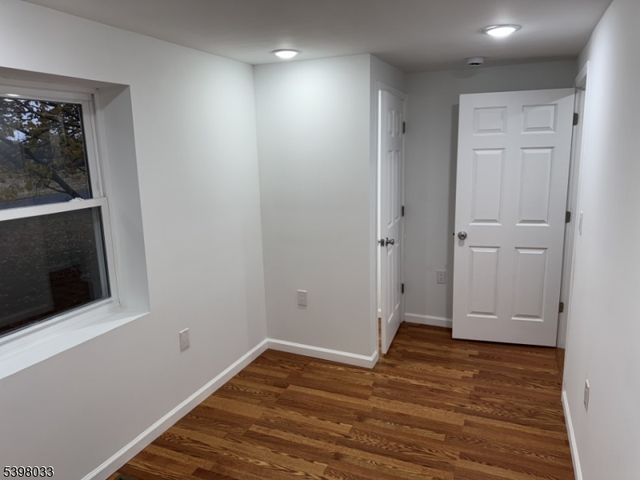 624 Alpha St, Alpha Boro, NJ 08865