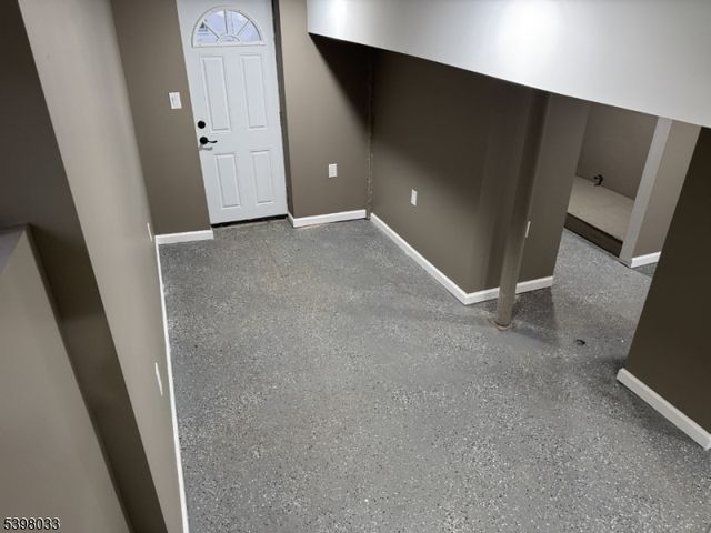 624 Alpha St, Alpha Boro, NJ 08865