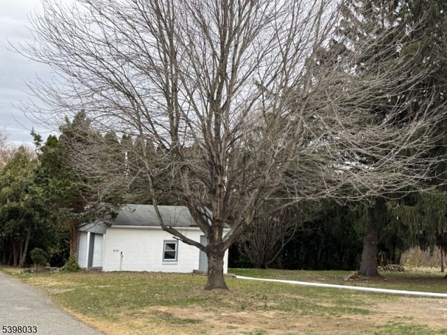 624 Alpha St, Alpha Boro, NJ 08865