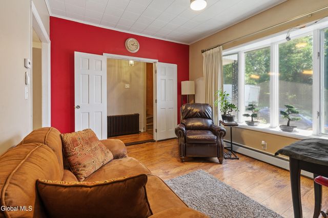 615-617 Seneca Street, Schenectady, NY 12308