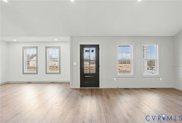 205 Zion Dr, Farmville, VA 23901