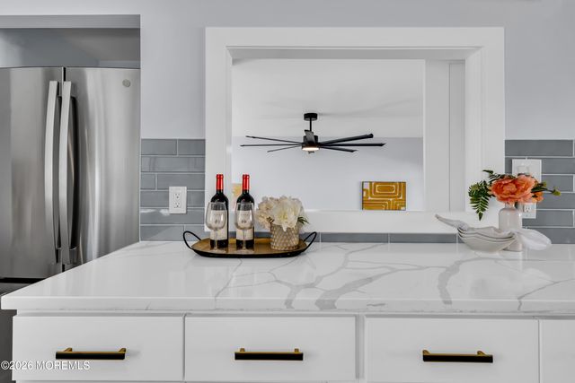 434 Shady Lane, Howell, NJ 07731