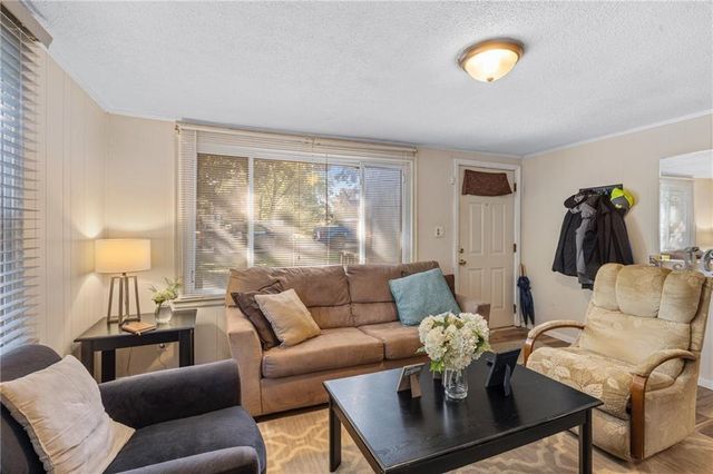 3109 S 8TH Terrace, Kansas City, KS 66103