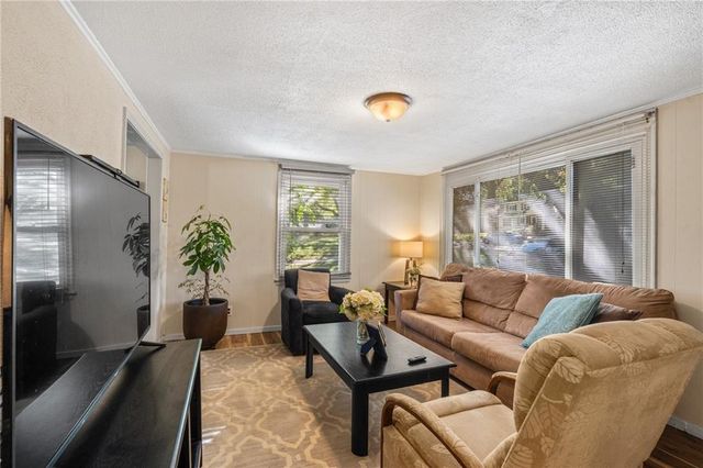 3109 S 8TH Terrace, Kansas City, KS 66103