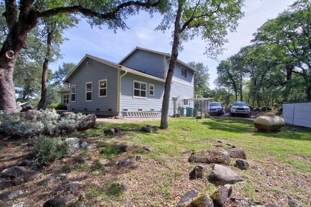 10538 Rock Hill Rd, Rough And Ready, CA 95975