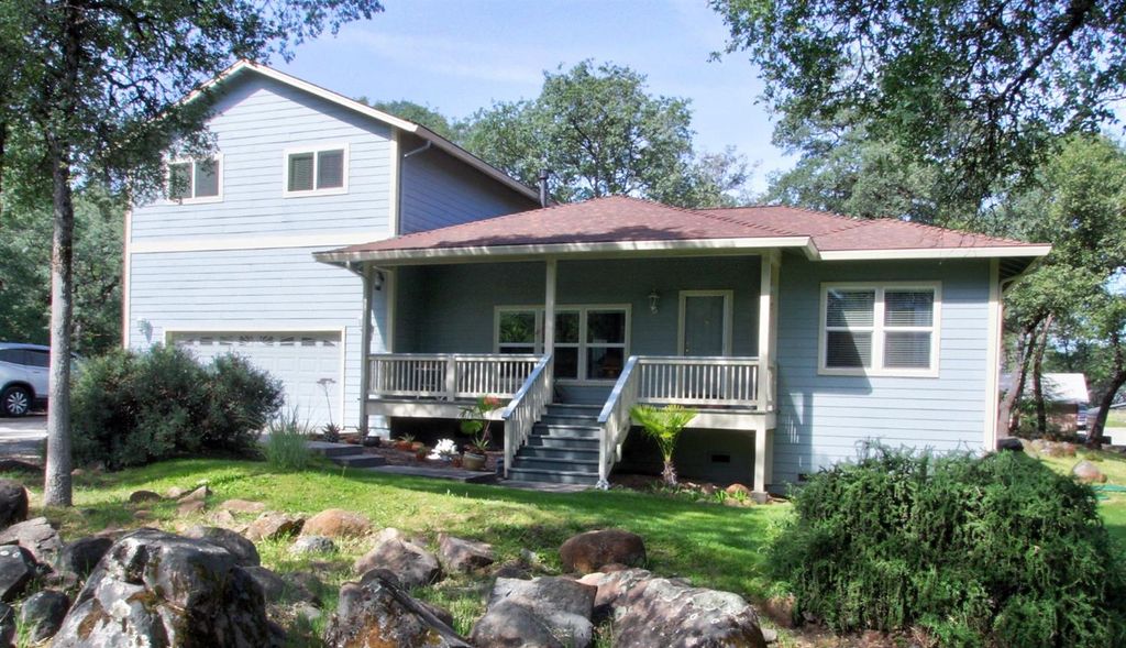 10538 Rock Hill Rd, Rough And Ready, CA 95975
