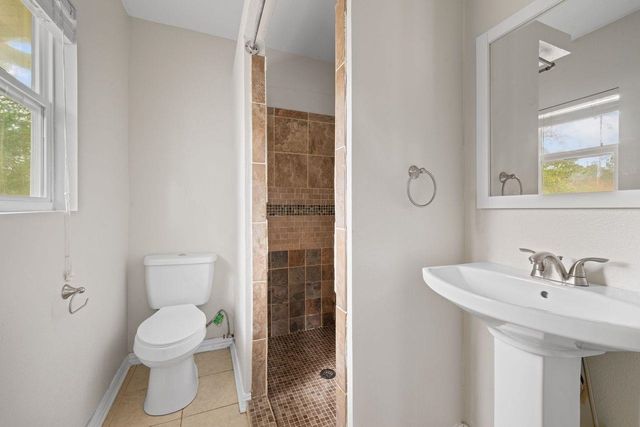 110 Bell Street, Hallsville, TX 75650