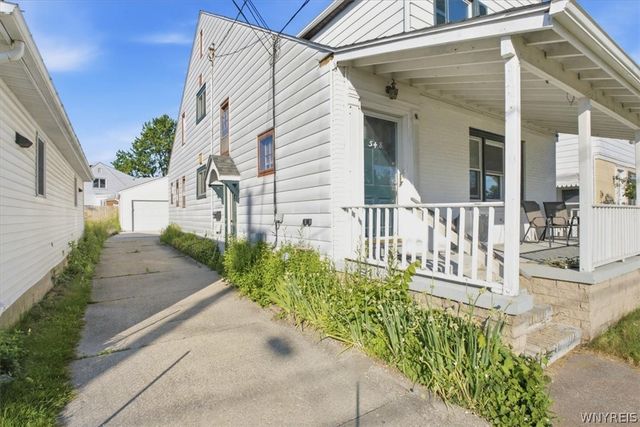 548 Englewood Avenue, Tonawanda, NY 14223