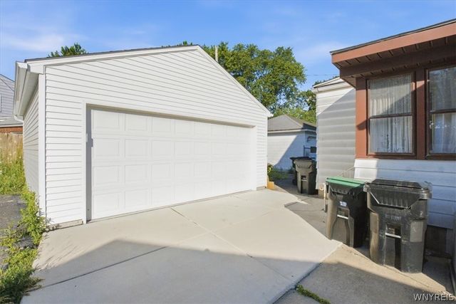 548 Englewood Avenue, Tonawanda, NY 14223