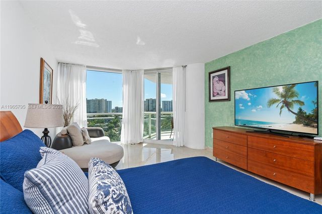 16400 Collins Avenue 744, Sunny Isles Beach, FL 33160