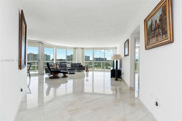 16400 Collins Avenue 744, Sunny Isles Beach, FL 33160
