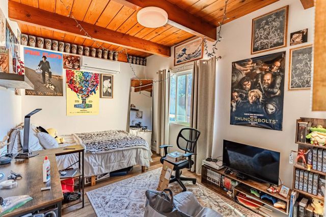 6443 Cleo St, San Diego, CA 92115