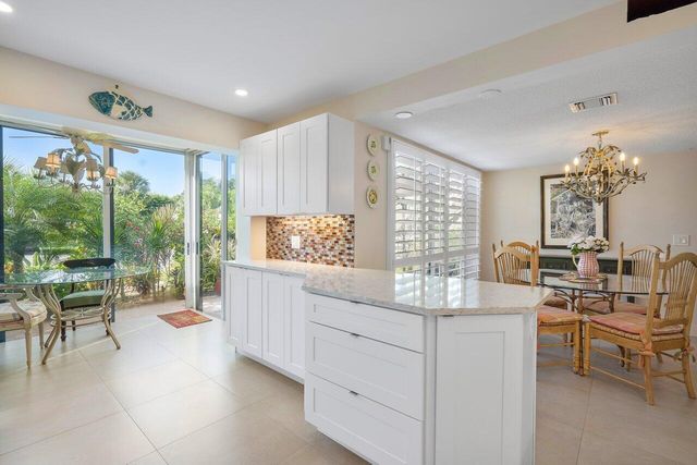 3677 Quail Ridge Drive N Bobwhite B, Boynton Beach, FL 33436