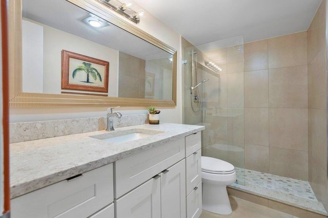 3677 Quail Ridge Drive N Bobwhite B, Boynton Beach, FL 33436