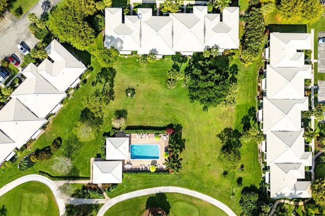 3677 Quail Ridge Drive N Bobwhite B, Boynton Beach, FL 33436