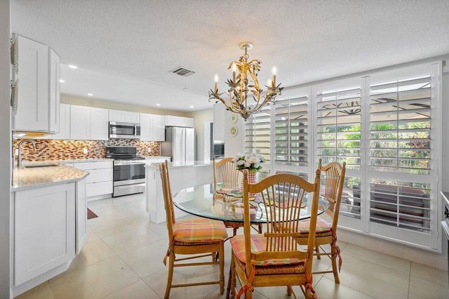 3677 Quail Ridge Drive N Bobwhite B, Boynton Beach, FL 33436