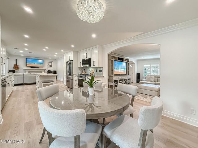 28945 Timberlane Street, Agoura Hills, CA 91301