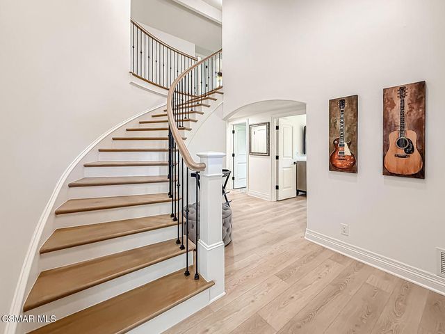 28945 Timberlane Street, Agoura Hills, CA 91301