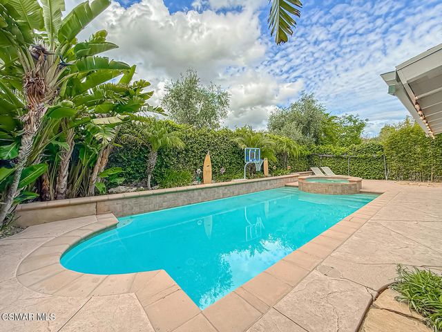 28945 Timberlane Street, Agoura Hills, CA 91301