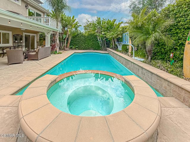 28945 Timberlane Street, Agoura Hills, CA 91301