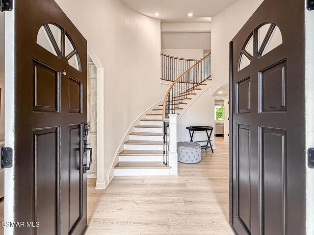 28945 Timberlane Street, Agoura Hills, CA 91301