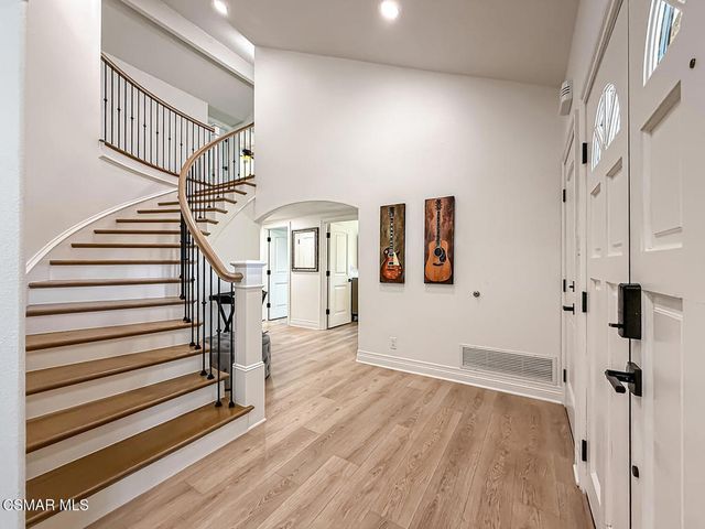 28945 Timberlane Street, Agoura Hills, CA 91301