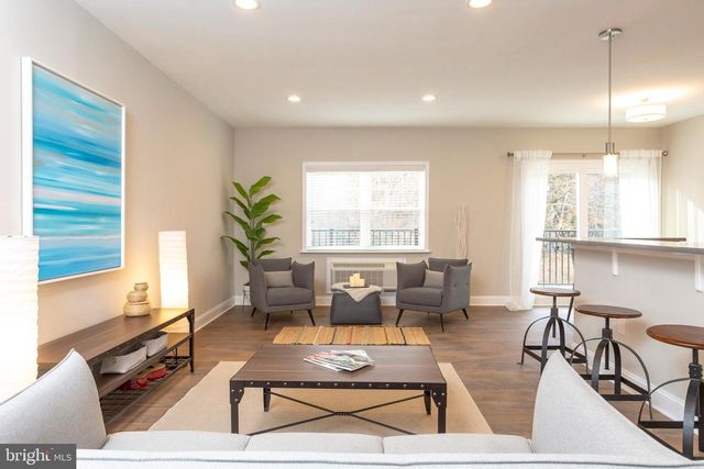 313 CREEK DR, Wayne, PA 19087