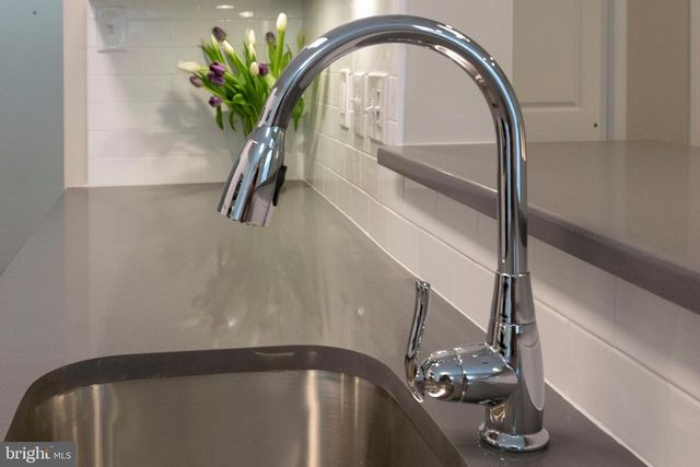 313 CREEK DR, Wayne, PA 19087