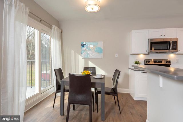 313 CREEK DR, Wayne, PA 19087