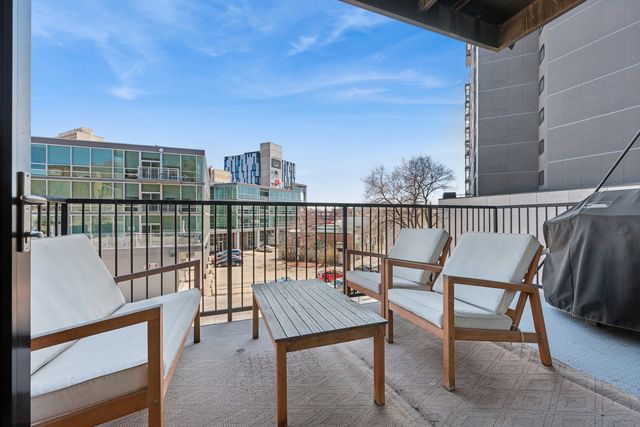 1648 W Division Street 307, Chicago, IL 60622