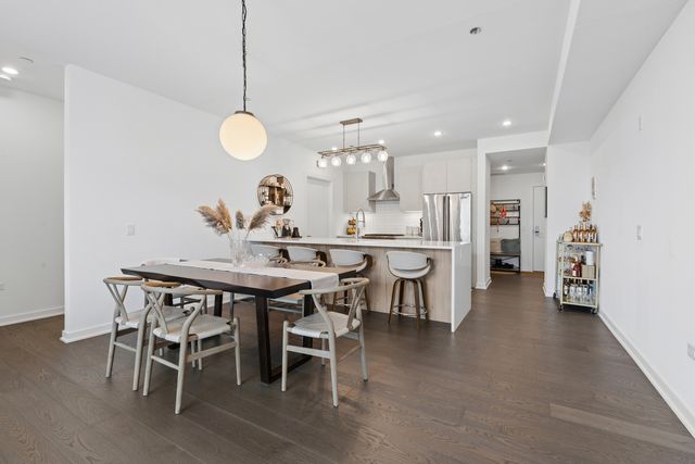 1648 W Division Street 307, Chicago, IL 60622