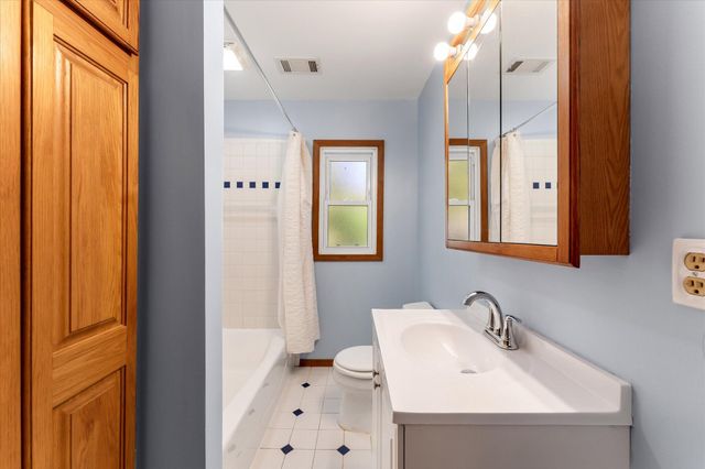 735 Wilson Avenue Sw, City Of Walker, MI 49534