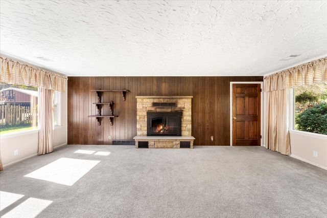 735 Wilson Avenue Sw, City Of Walker, MI 49534