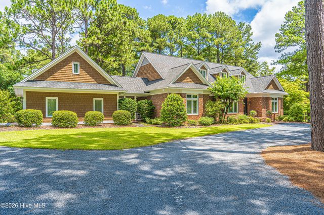 160 Rountree Lane, Southern Pines, NC 28387